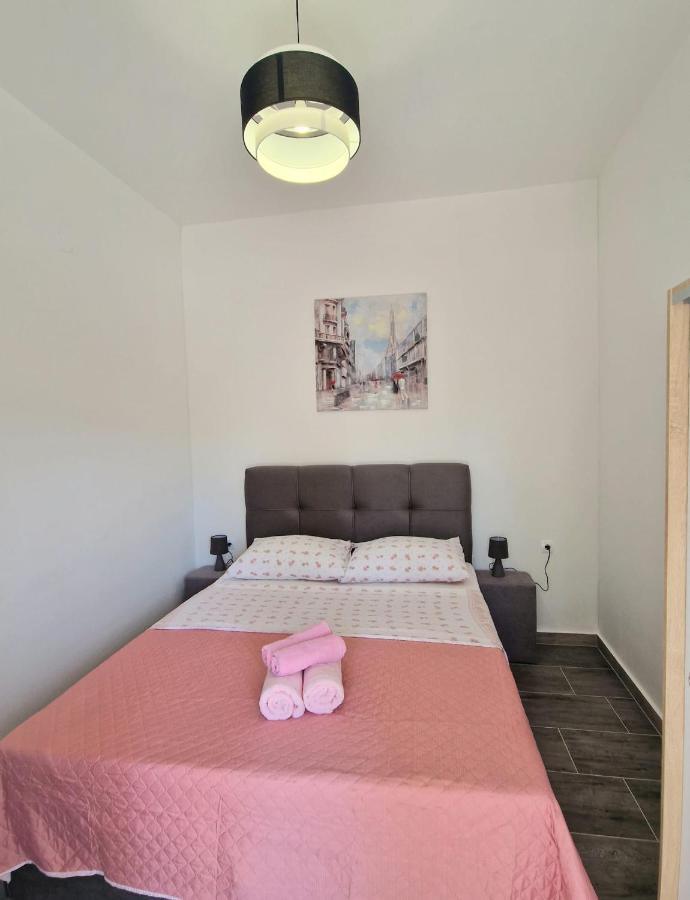 Apartman Ivan Kruševo Buitenkant foto