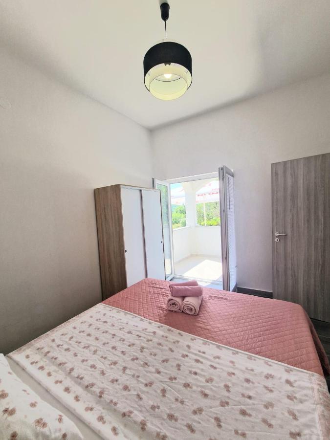 Apartman Ivan Kruševo Buitenkant foto